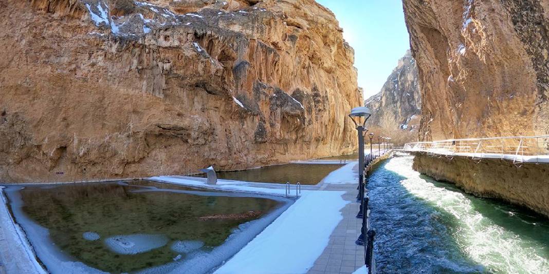 Bozkırda kalan cennet! Burayı duyan ayrı gören ayrı şaşırıyor: Güzelliği mest ediyor 5